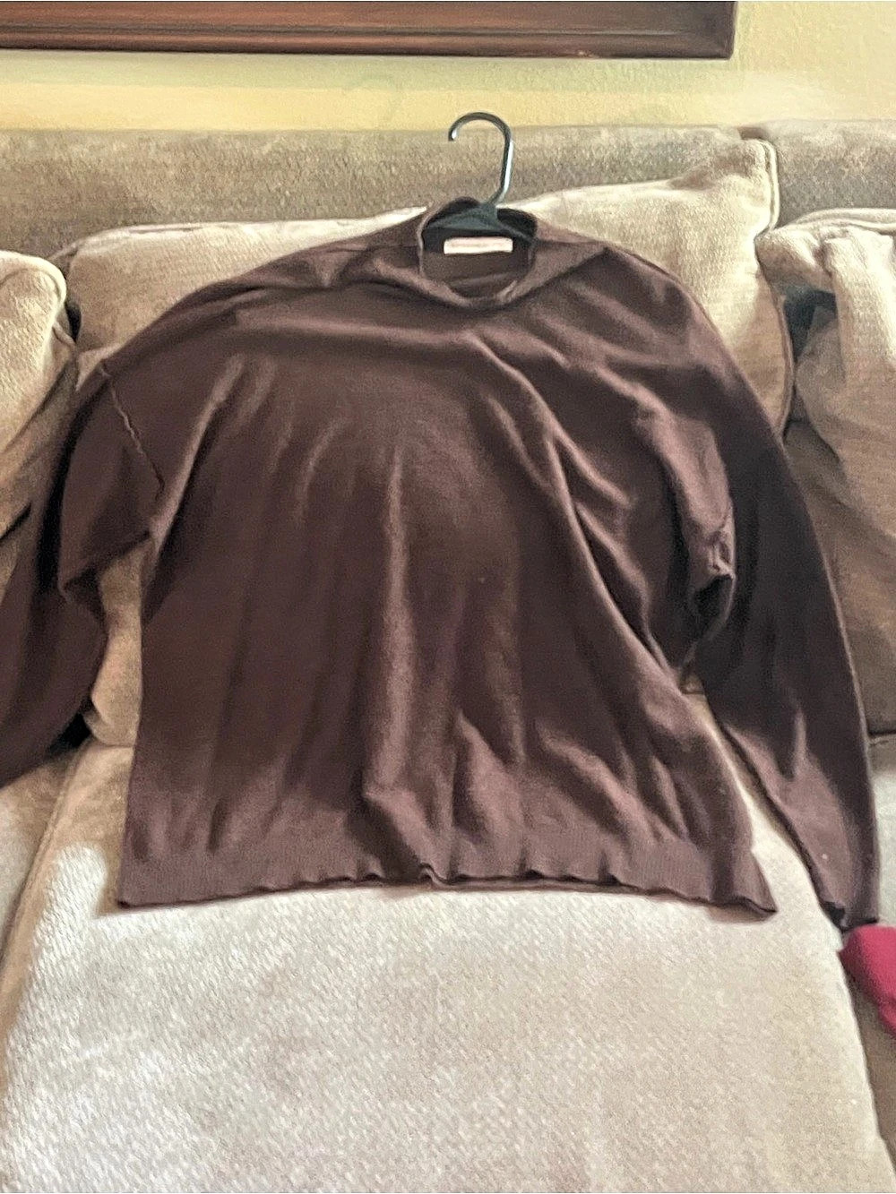 ZENANA Brown Turtleneck Size Large Like New